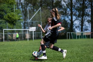 Bild 135 - B-Juniorinnen MSG Steinhorst-Krummesse - Harburger TB : Ergebnis: 0:9